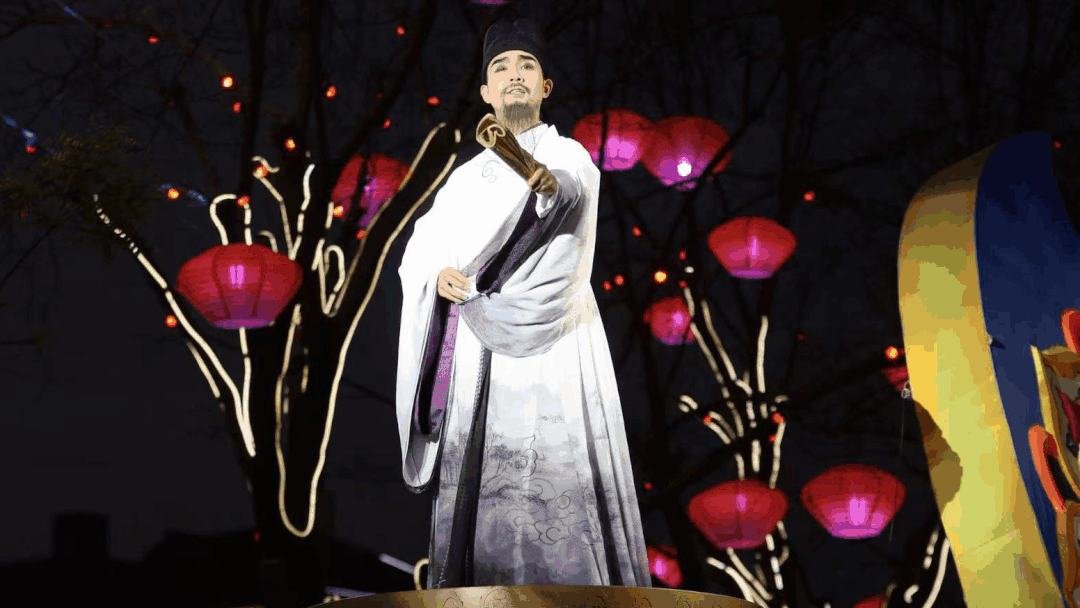 8TzQqjRDmm4j5WUm.gif 123.gif